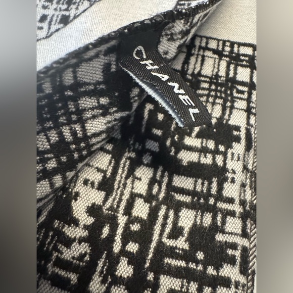 CHANEL SCARF cashmere silk blend large size wrap shawl black & white/cream - Picture 4 of 7